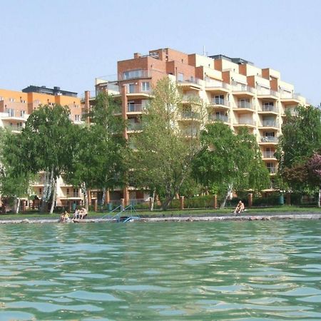 Galeriusbeach Deluxe Apartment Siófok Exterior foto
