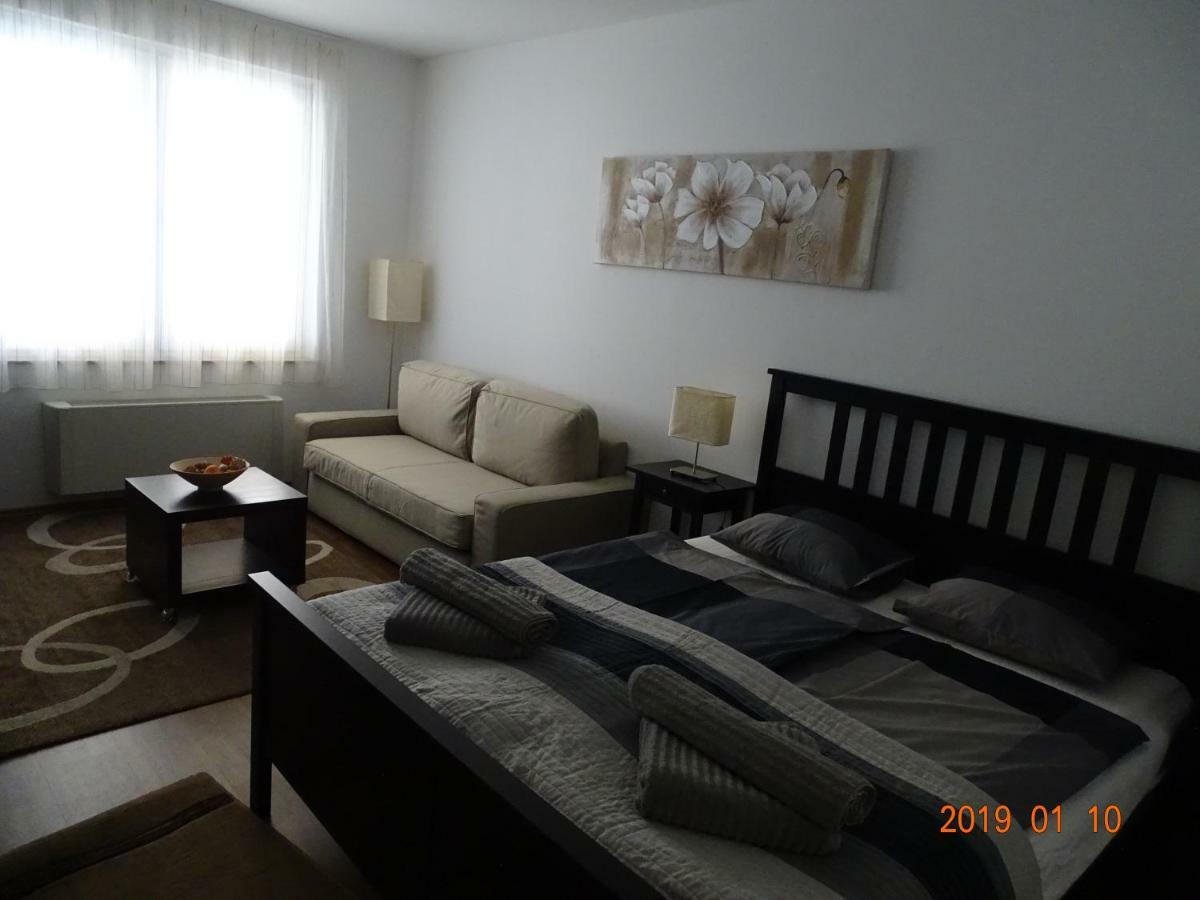 Galeriusbeach Deluxe Apartment Siófok Exterior foto